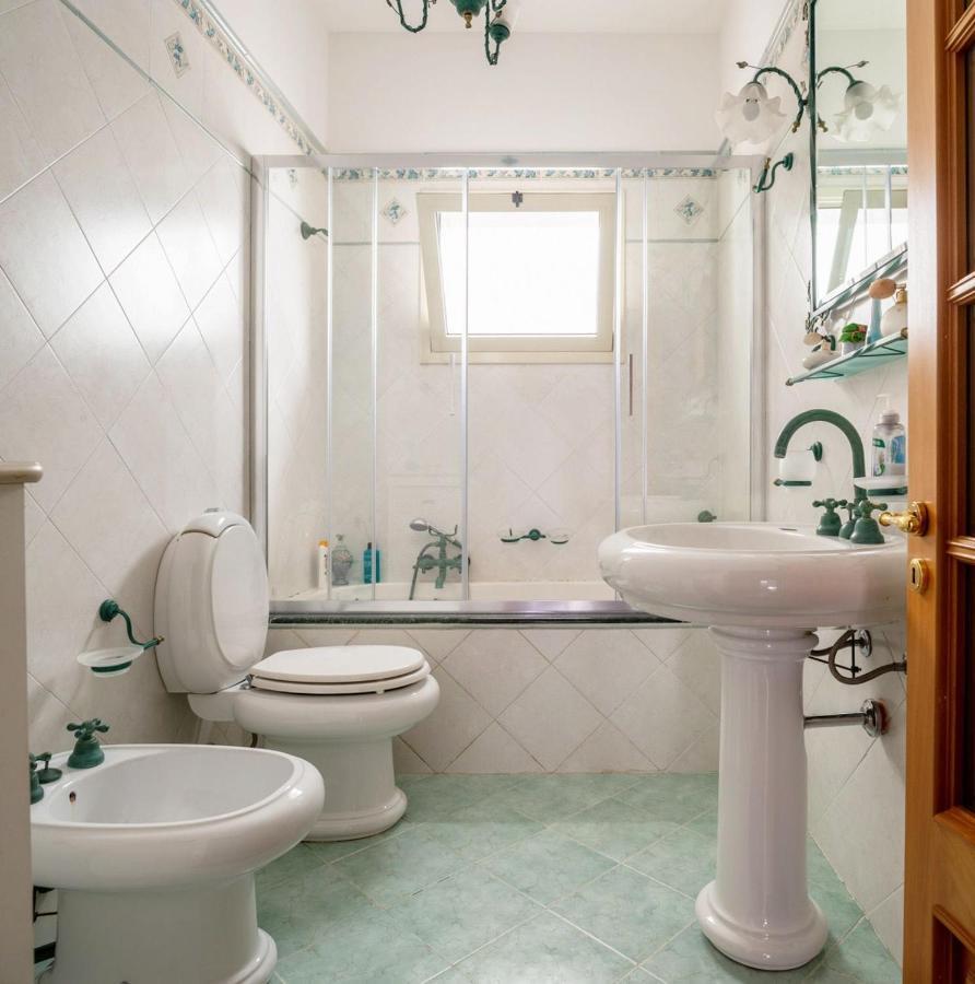 ノート A Casa Tua Affitti Brevi Bed & Breakfast エクステリア 写真